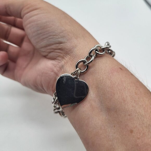 Silver Tone Heart Charm Chain Link Bracelet - Picture 3 of 8